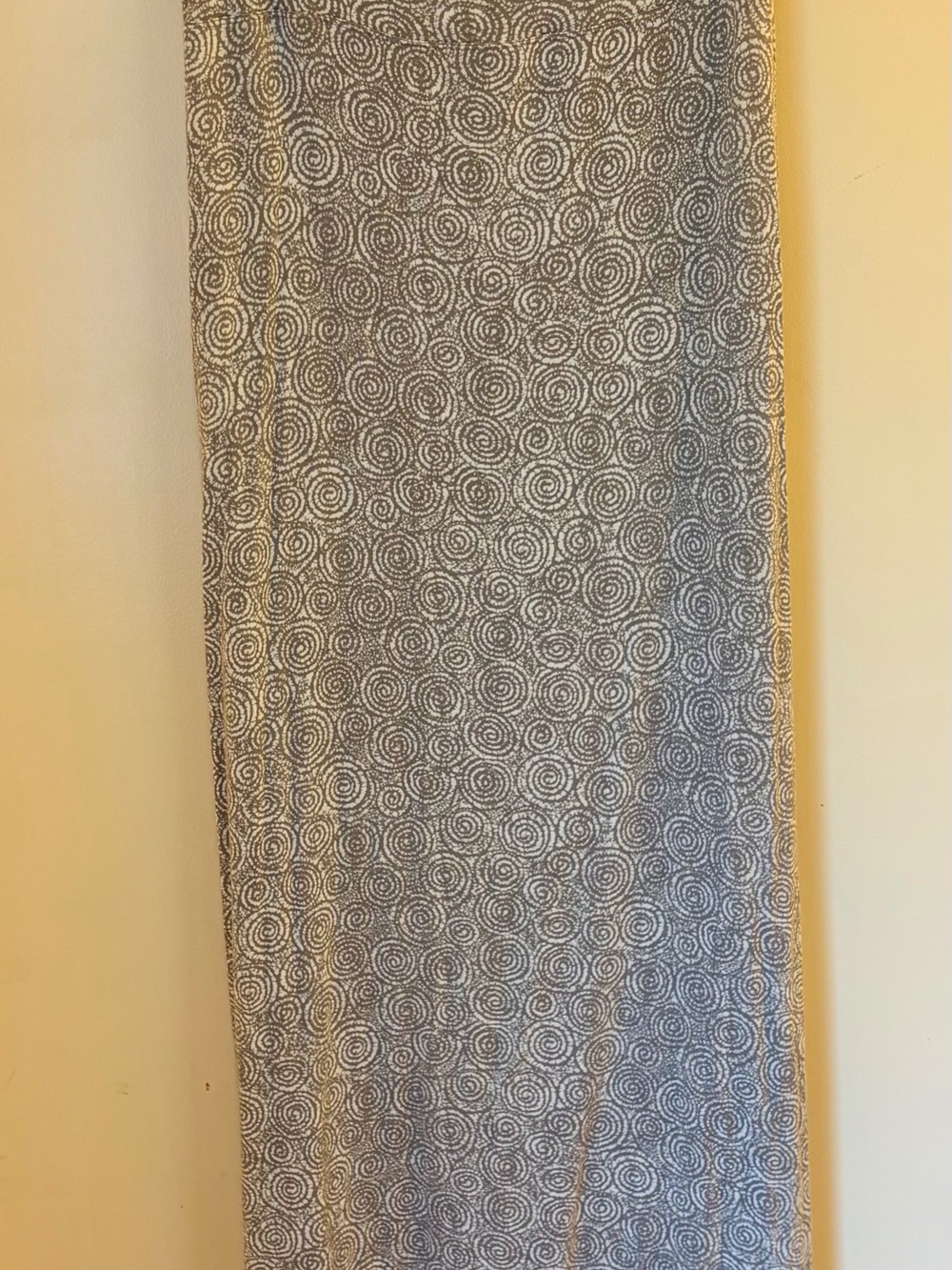 Max Studio Silver-Gray Spiral Print Maxi Skirt